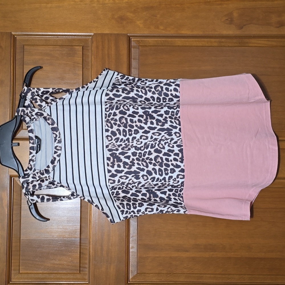 SHEIN Pink and Leopard Print Striped Tank Top